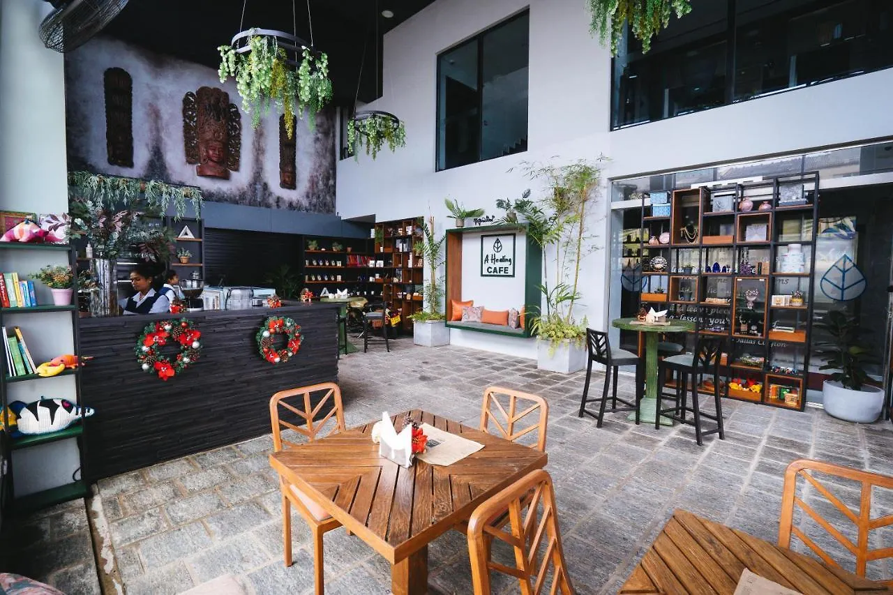 Maradha Colombo Otel