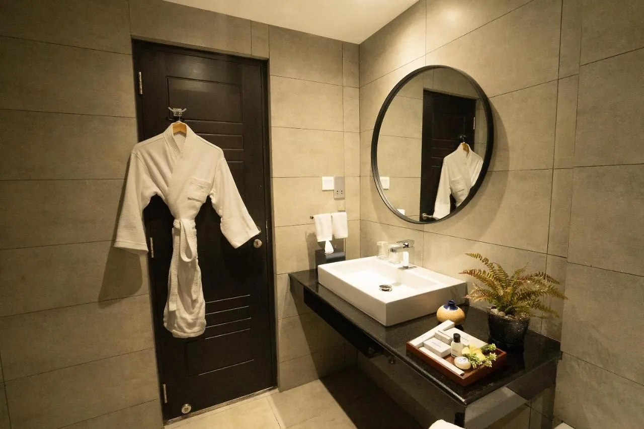 Hotel Maradha Colombo 4*,